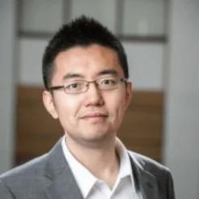 SUN Tianshu, Dean’s Distinguished Chair Professor of Information Systems, Executive Academic Director for Business Scholars Program and Director of the Center for Digital Transformation, Cheung Kong Graduate School of Business (CKGSB)