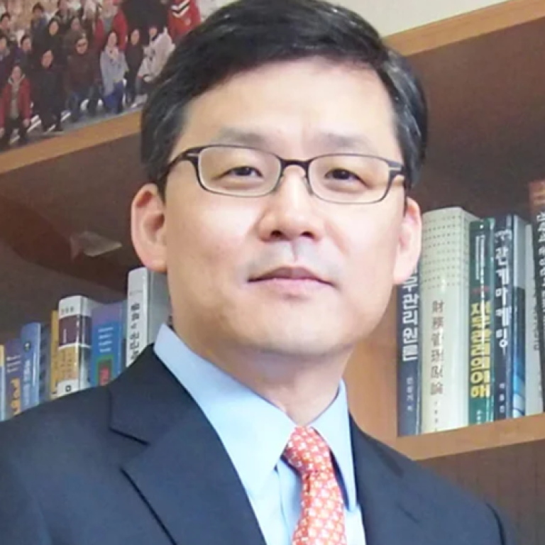 Daesik HUR