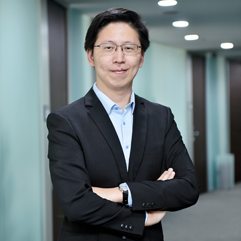 FAN Xinyu, Assistant Professor of Economics, Cheung Kong Graduate School of Business (CKGSB)

PhD, University of California, Los Angles (UCLA)