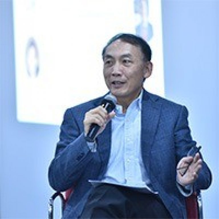 YU Gang, Professor of Management Practice of Innovation and Entrepreneurship, Cheung Kong Graduate School of Business (CKGSB)
 
PhD, Wharton School of the University of Pennsylvania