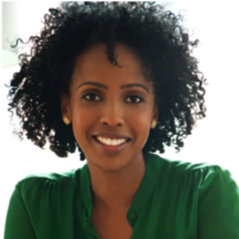 Sara MENKAR