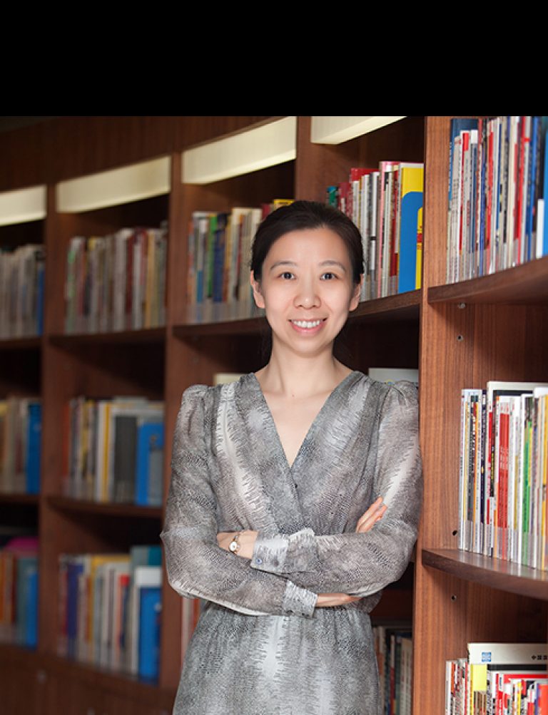 CKGSB Professor of Marketing ZHU Rui (Juliet)